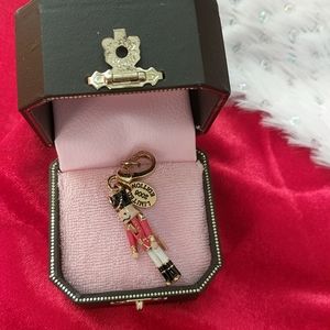 JUICY COUTURE NUTCRACKER CHARM